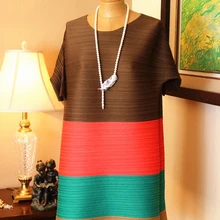 Miyake Мода shor-рукава складки o-образным вырезом Лоскутная футболка