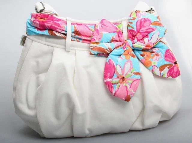 Elegant naraya bag in thailand For Stylish And Trendy Looks 