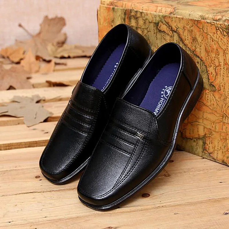 2017 New Arrival Business Men Casual Leather Dress Shoes Slip on Breathable Leisure Work Flats Single