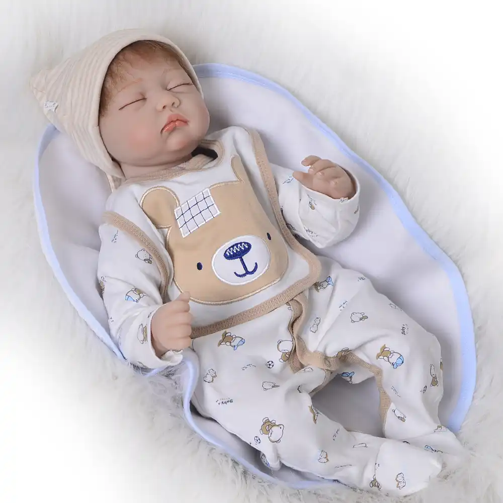 bebe reborn ojos cerrados