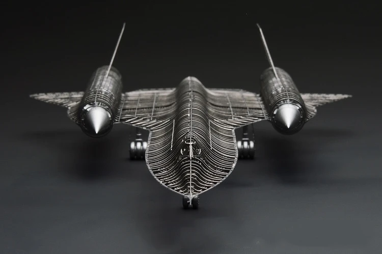 1/144 SR-71A BLACKBIRD Full PE Модель Жасмин 3D сталь Металл DIY шарнир подвижность миниатюрные наборы головоломка игрушка сплайсинга хобби Строительство