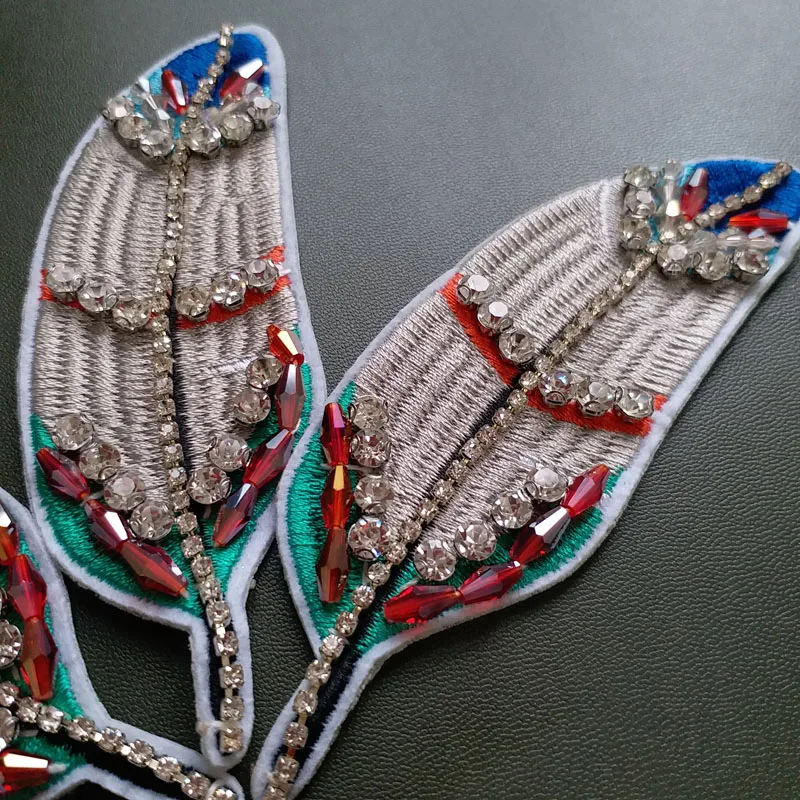

3pcs/lot feather handmade sequin patches for clothing 4*10cm DIY Sew on rhinestone beaded patch embroidery flowers parche ropa