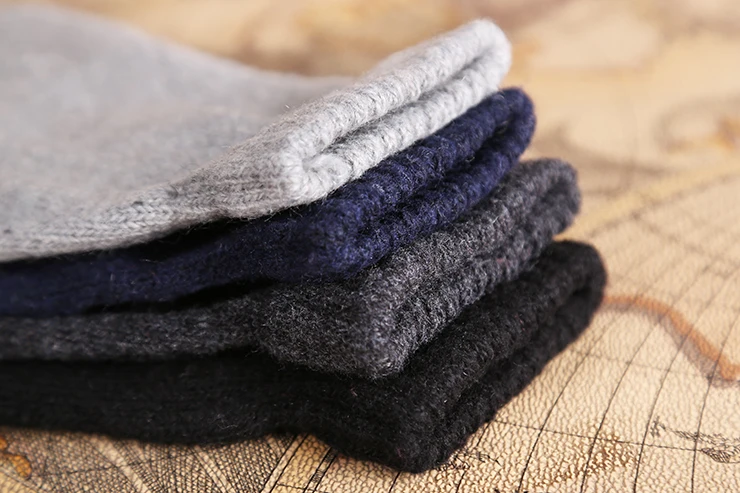 Новые осенние и зимние мужские модные однотонные вязаные перчатки мужские утепленные Теплые черные шерстяные вязаные перчатки варежки