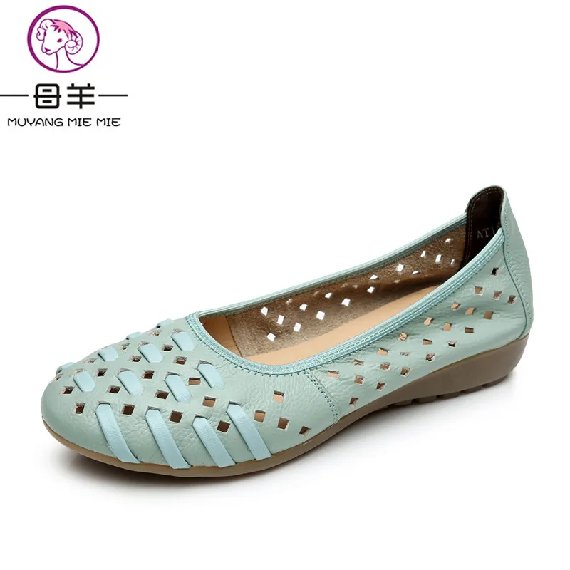 MUYANG MIE/Женская обувь из натуральной кожи на плоской подошве; женские мягкие сандалии; женская летняя обувь; Модные женские сандалии; большие размеры 34-43 - Цвет: Небесно-голубой