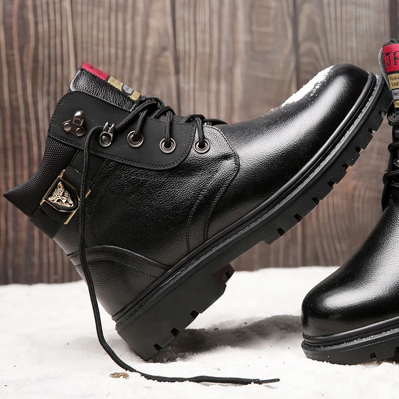 

Cotton Shoe Man 2018 Winter New Men's Leisure Martin Boots with Velvet Warm Boots Leather Wool Snow Boots Tide