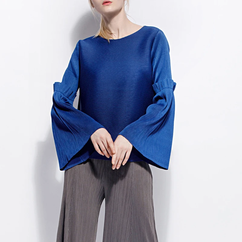 New Issey Pleats Auricular Lace Bell Sleeve