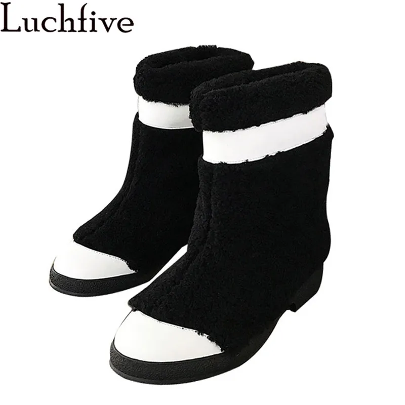 

2018 New Snow boots women platform flat heel warm real wool warm botas mujer round toe runway short boots ladies