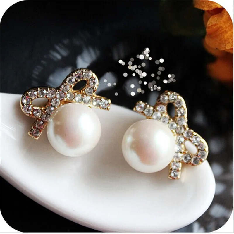 

Women's Fashion Lovely Crystal Pearl Bow Stud Earring for Girl 4ED04
