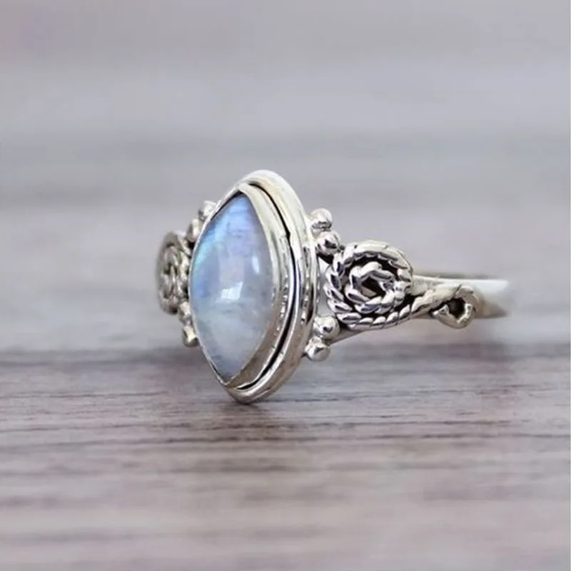 Female Delicate Moonstone Ring Vintage Antique Silver Carving Pattern