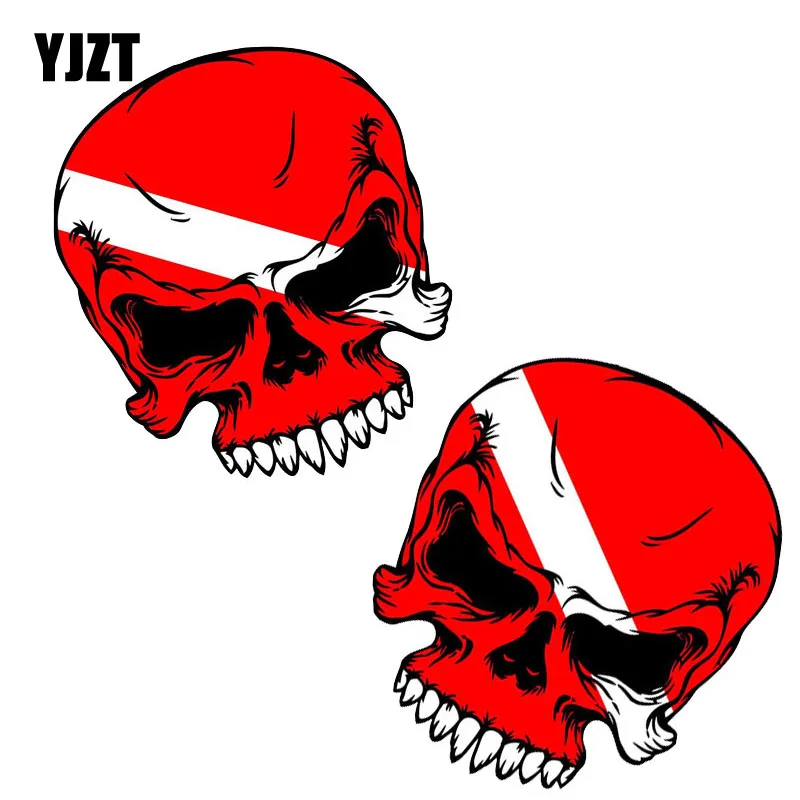 

YJZT 7.6CM*8.3CM 2X SCUBA SKULL DIVER DOWN FLAG FACE DIVE GEAR TANK BAG Lnterest Car Sticker Reflective Decals C1-7091
