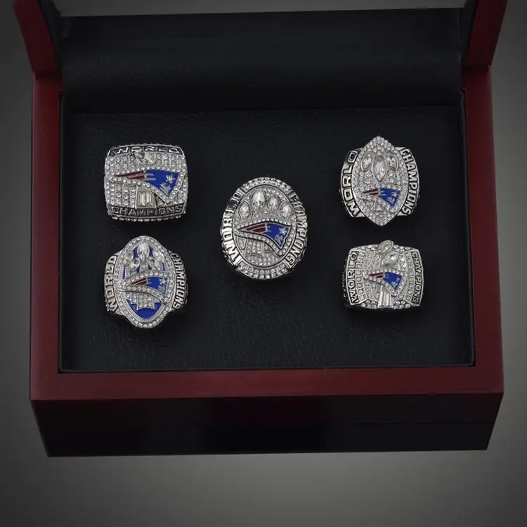 

5pcs Zinc Alloy 2001/2003/2004/2014/2016 New England Patriots Championship Rings For Man With Box