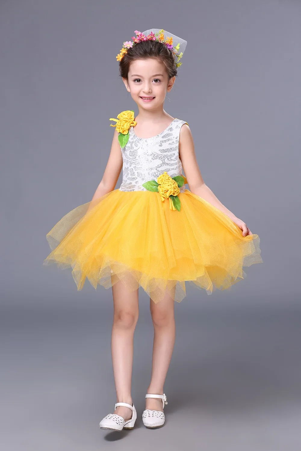 

8 colours new Children costumes Ballet clothes Girls tutu White veil princess Christmas Children dance costume free shipping