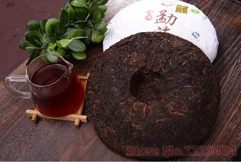 C-PE062 Classic 1762 ripe pu er tea 357g Slimming Black menghai cooked puerh puer tea 357 g Green food Free Delivery   C-PE062 Classic 1762 ripe pu er tea 357g Slimming Black menghai cooked puerh puer tea 357 g Green food Free Delivery