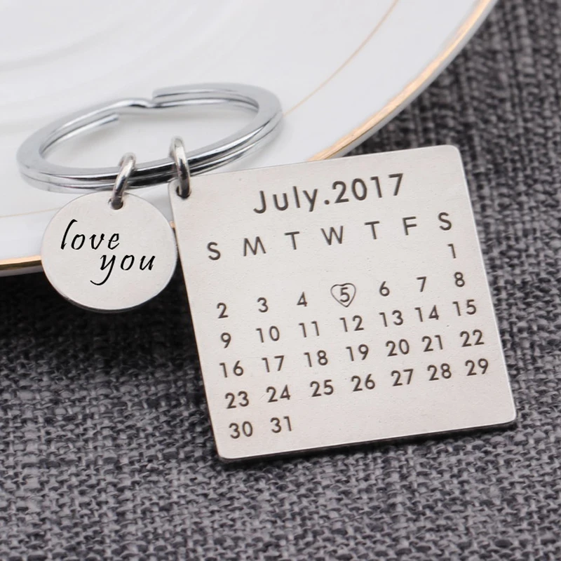 

Date Customized Keychain "Love You"Engraved Private Custom Special Date Heart Highlight Jewelry Men Women Key Accessories Gift