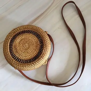 

2018 New Bohemia Style Circle Beach Bag Purely Hand-woven Straw Storage Bag Women's Summer Rattan Cross Body Bags Circle Handbag