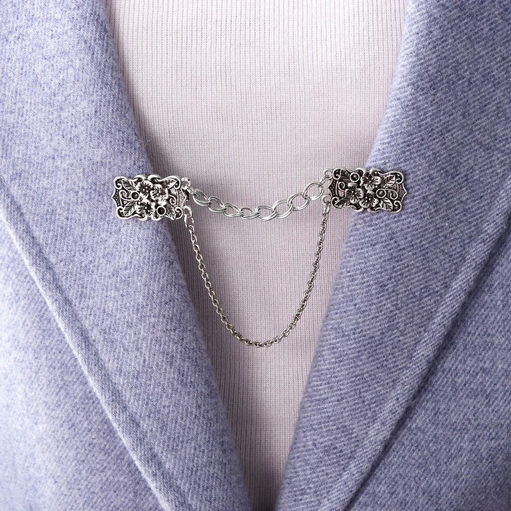 Shawl Brooch Women Carved Flower Cardigan Sweater Blouse Shirt Collar Retro Duck Clip Clasps Charm Accessories