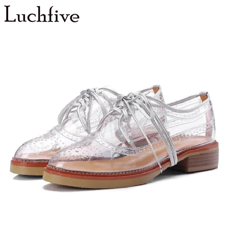 

Newest personality PVC transparent rain Shoes Female flower carved cut out casual Shoes Women cozy flat fretwork Summer Sandals