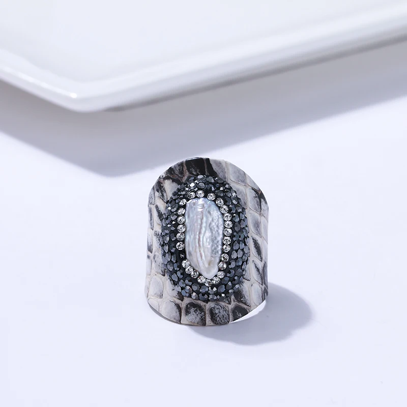 Yhpup модный бренд медь настоящая змеиная кожа стразы Открытое кольцо барокко ювелирные изделия с искусственным жемчугом для женщин вечерние аксессуары