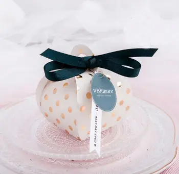 

50pcs Creative Fashion Polka Dots Style Wedding Favors Candy Boxes Party Supplies Bomboniera Thanks Box Chocolate Gift Box