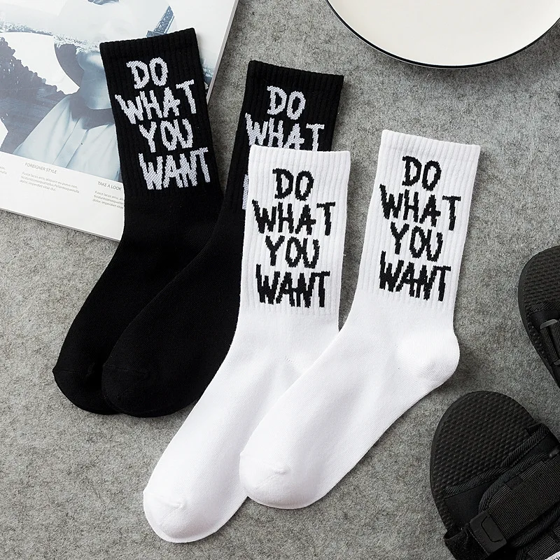 Funny Letter Korea Halajuku Hip hop Street Skateboard Socks men Women High Quality Black white casual Cotton Short Socks Win