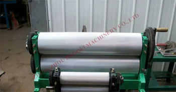 

195*86mm free shipping roller size manual comb foundation roller mill