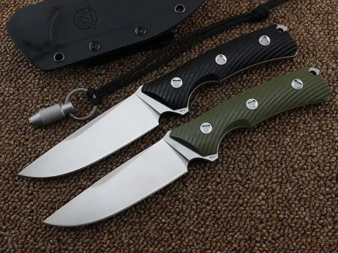 3743310597_1880496611