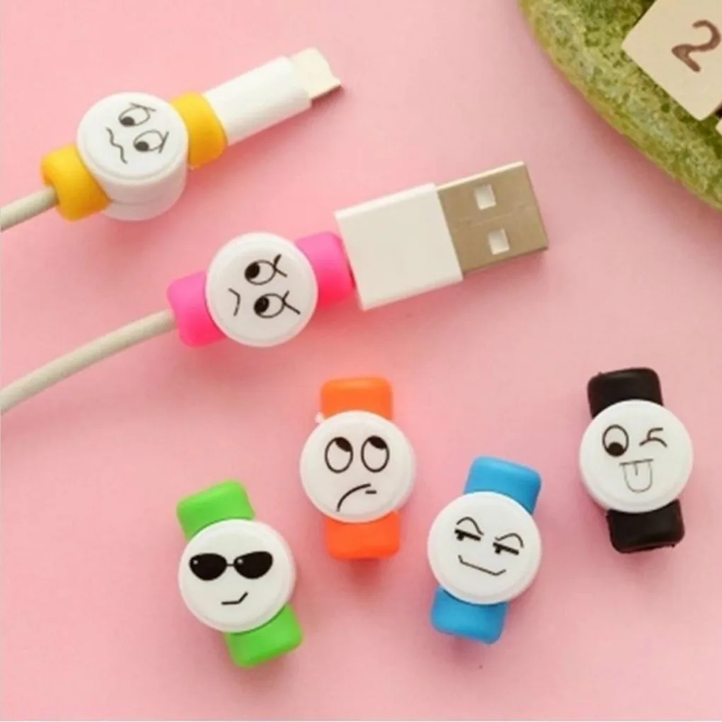 

Cartoon Pattern Silicone USB Data Cable Protective Cover Compatible for iPhone Samsung Color Random