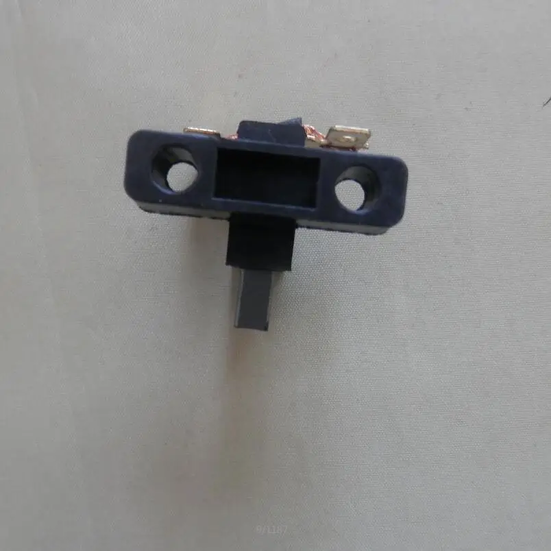 4KW 7KW CARBON BRUSH&HOLDER 11