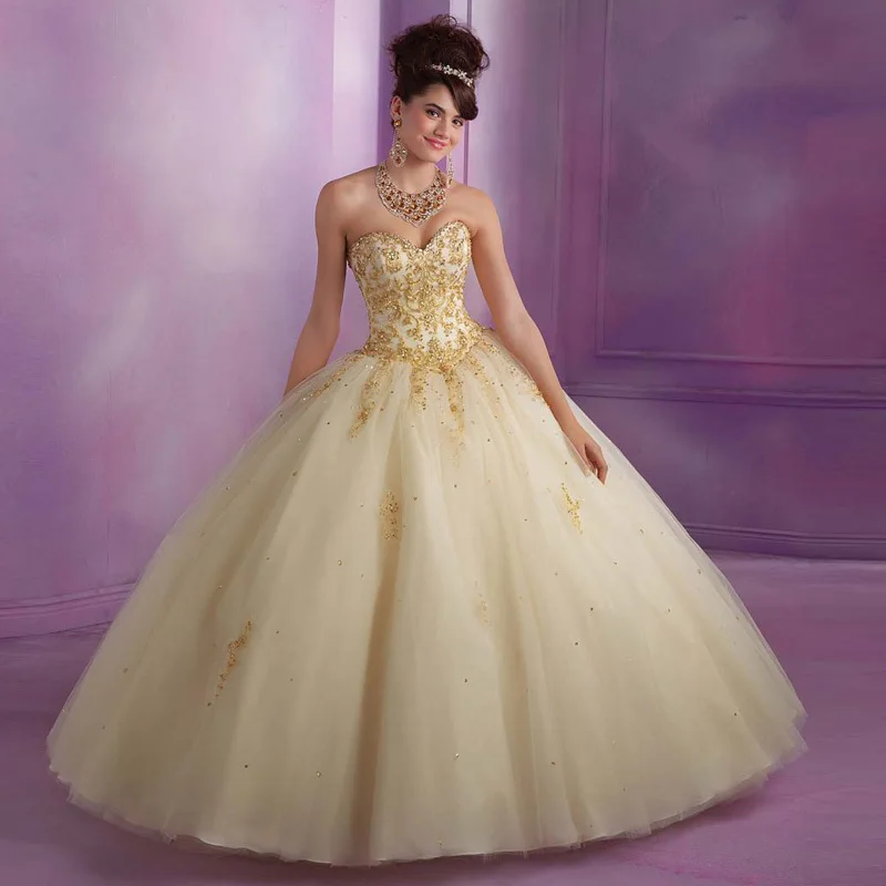Vintage Victorian Gothic Style Gold Embroidery Sweetheart Bodice Corset Purple Champagne Ball Gown Quinceanera Dresses 2017