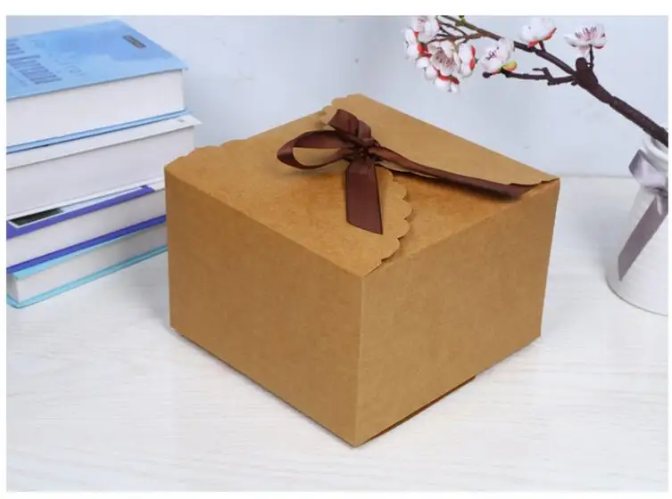 22x22x14,5 см ретро большой белый/пакет крафт-бумаги коробка подарок на свадьбу картонная коробка бумажная коробка Большая насадка для декорирования тортов коробка большая - Цвет: Brown