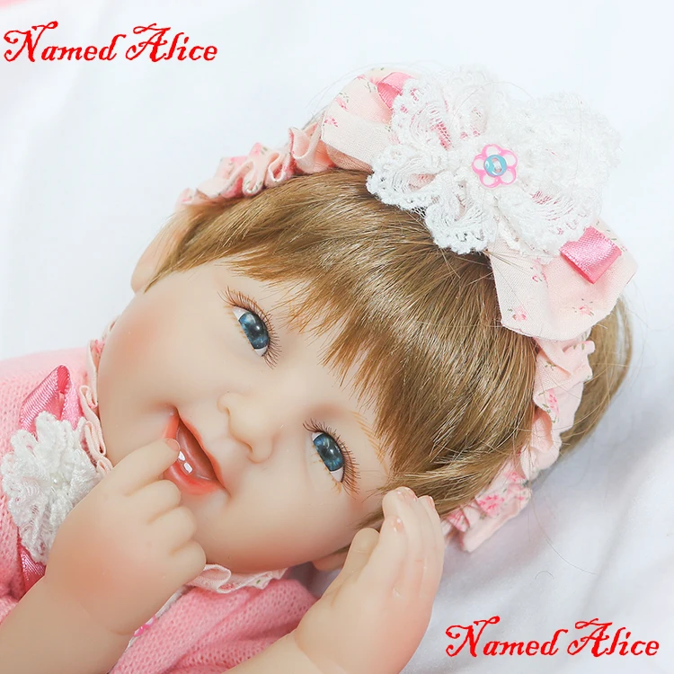 

40cm Silicone Reborn Baby Dolls Handmade Newborn Baby girl dolls named as Alice Kids Birthday Xmas Gift bonecas reborn