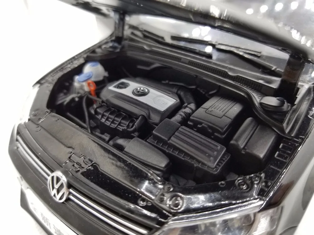 1:18 литая под давлением модель для Volkswagen VW Sagitar 2012 ЕВРО Jetta MK6 игрушечный автомобиль из черного сплава миниатюрная Коллекция подарков
