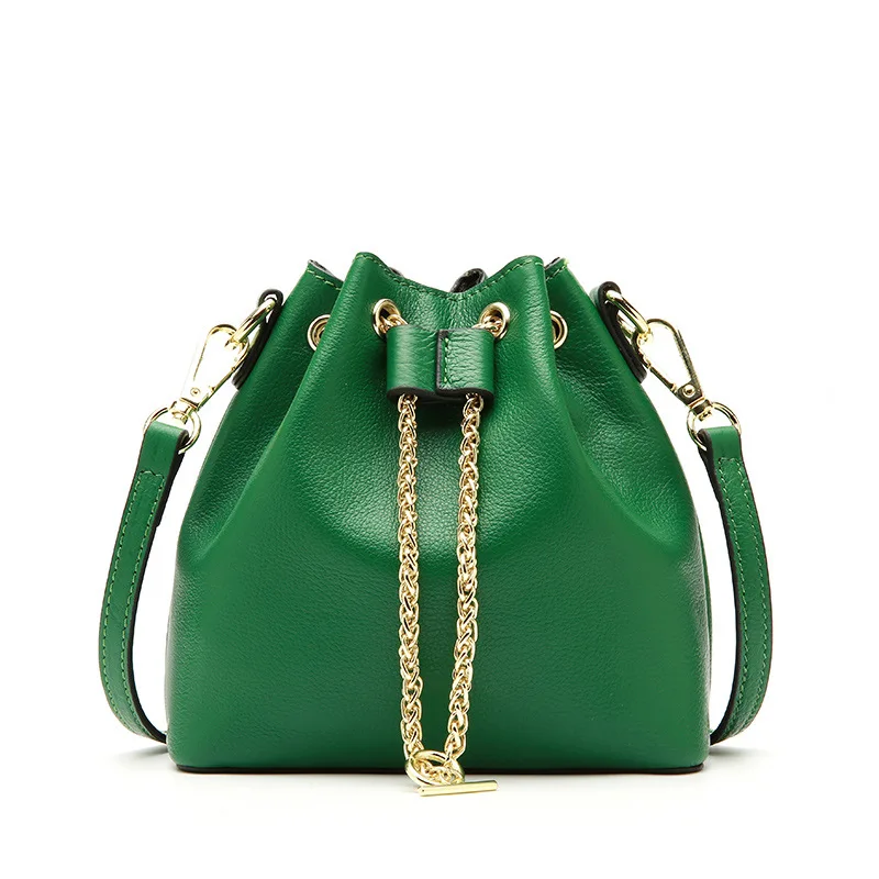 

New ladies fashion fashion wild leather bucket bag Europe and America leather pumping buckle mini shoulder slung handbag