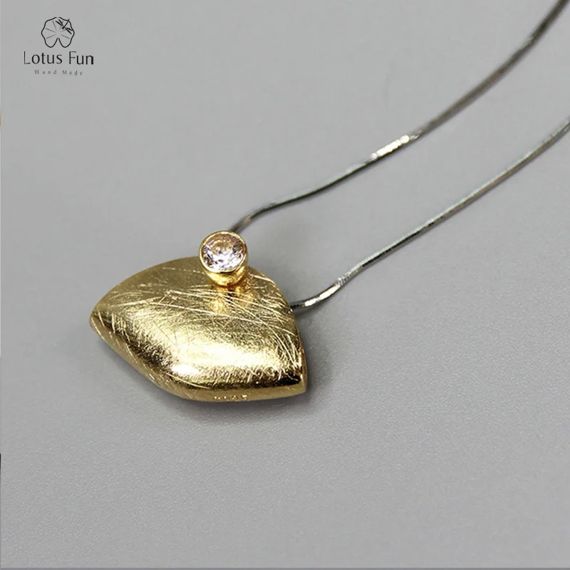 

Lotus Fun Necklaces Pendants for Women 925 Sterling Silver Broches Handbag Cubic Zirconia Pendant without Chain Fine Jewelry