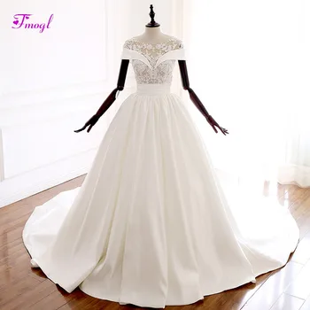 

Fsuzwel Vestido de Noiva Beaded Appliques A-Line Wedding Dress 2020 Fashion Scoop Neck Lace Up Soft Satin Bridal Dress Plus Size