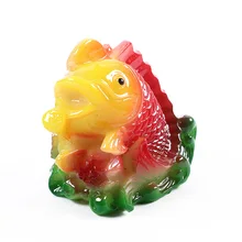 Креативная Статуэтка из смолы, меняющая цвет, красивая золотая рыбка, изделия китайского декоративно-прикладного искусства, чайный питомец, чайные аксессуары, украшения для дома фэн-шуй