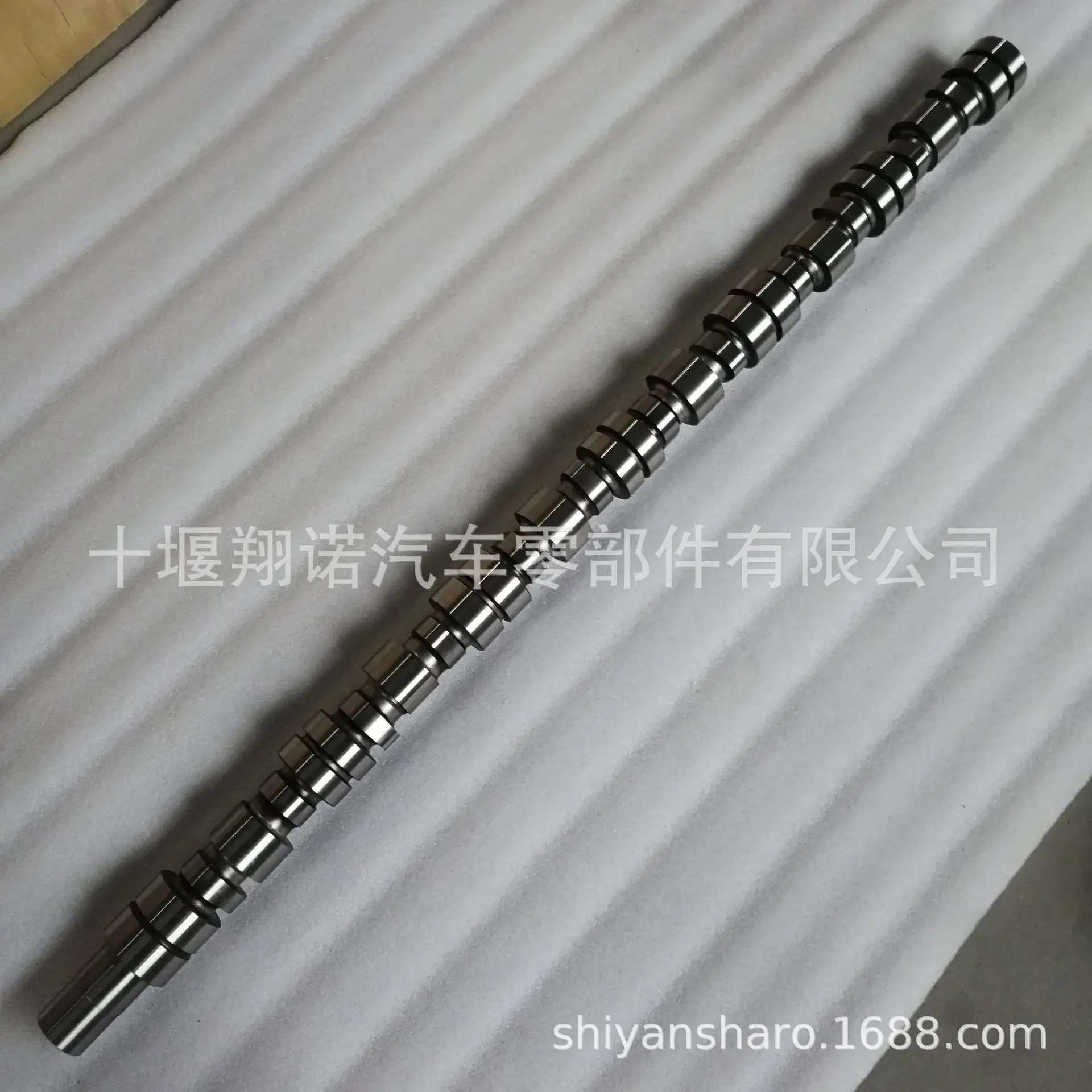 

Suitable for Cummins N14 engine parts camshaft 3803738 3083932