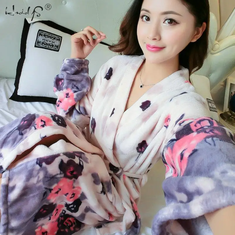 Flannel Bathrobes Women's Cartoon Lovely Thicken Warm Nightgowns Winter Bath robe Women Pajamas Bath Robe Sleepwear