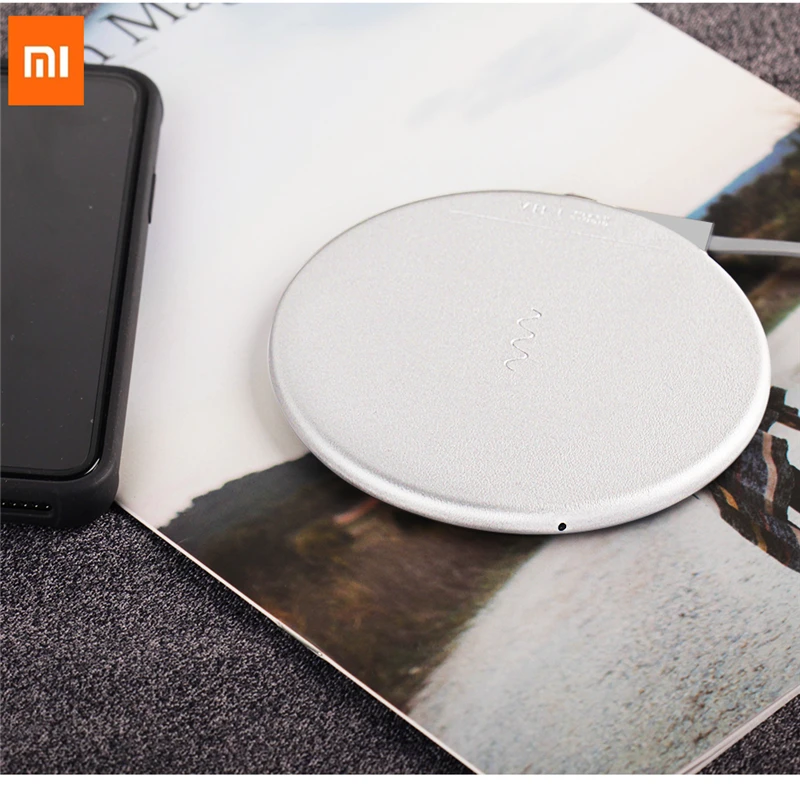 

Xiaomi Eco-Brand VH Wireless Charger Pad 5V/2A 5W Qi Standard 9V/1.67A 7.5w/10W QC 3.0 Fast Charging Pad for iphone X 8 H30 #