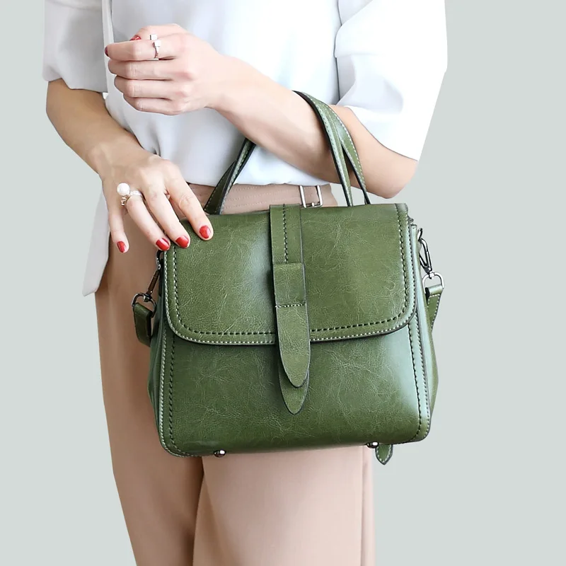 100% Genuine Leather Bag Large Women Leather Handbags Famous Brand Women Messenger Bags Big Ladies Shoulder Bag Tassel new C348 100% Genuine Leather Bag Large Women Leather Handbags Famous Brand Women Messenger Bags Big Ladies Shoulder Bag Tassel new C348