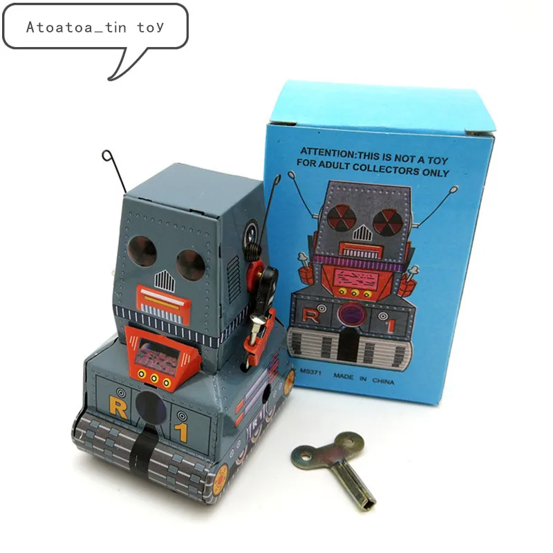 

Vintage Collection tank robot Tin toys Classic Clockwork Wind Up tank robot Model Tin Toys For Adult Kids Collectible Gift