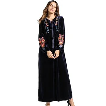 

Fashion Muslim Middle East Long Sleeved Large Size Women Velvet Embroidery Arabia Female Robes Musulman Dresses Vestidos Mujer