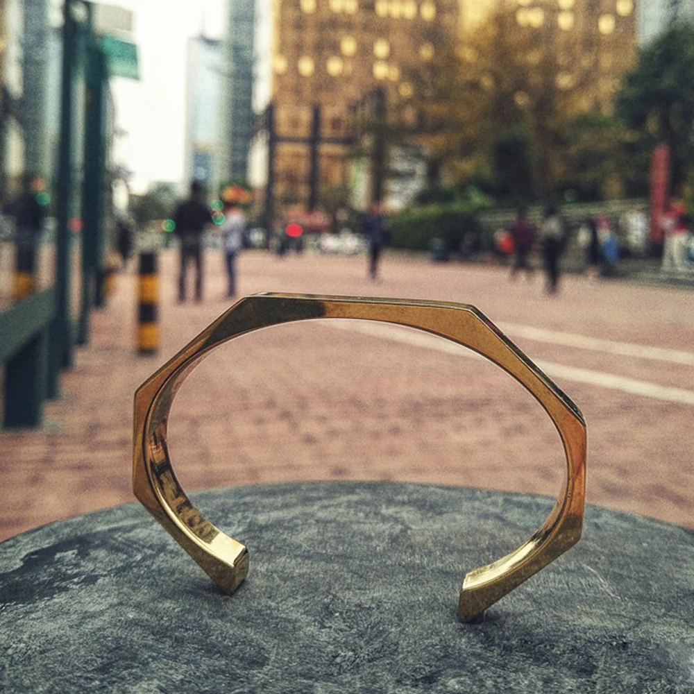 

Beichong Men's Gold Cuff Bracelet Men Silver Cuff Bracelets Banlges Women Fashion Jewelry BL-0300