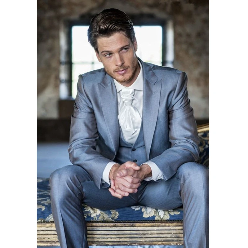 

Custom Made New Style Grey Men Suits Slim Fit 3 Pieces Groom Tuxedos Prom Suits Men Blazer (Jacket+Pants+Vest)