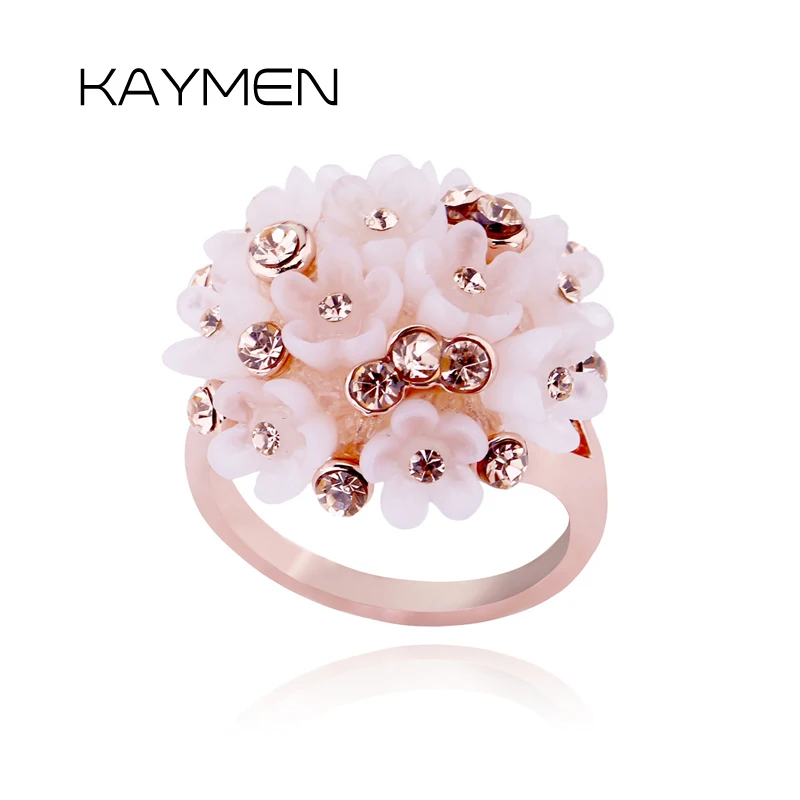 

KAYMEN Luxurious zinc-alloy rose golden inlaid rhinestones and resin flowers statement ring for women wedding