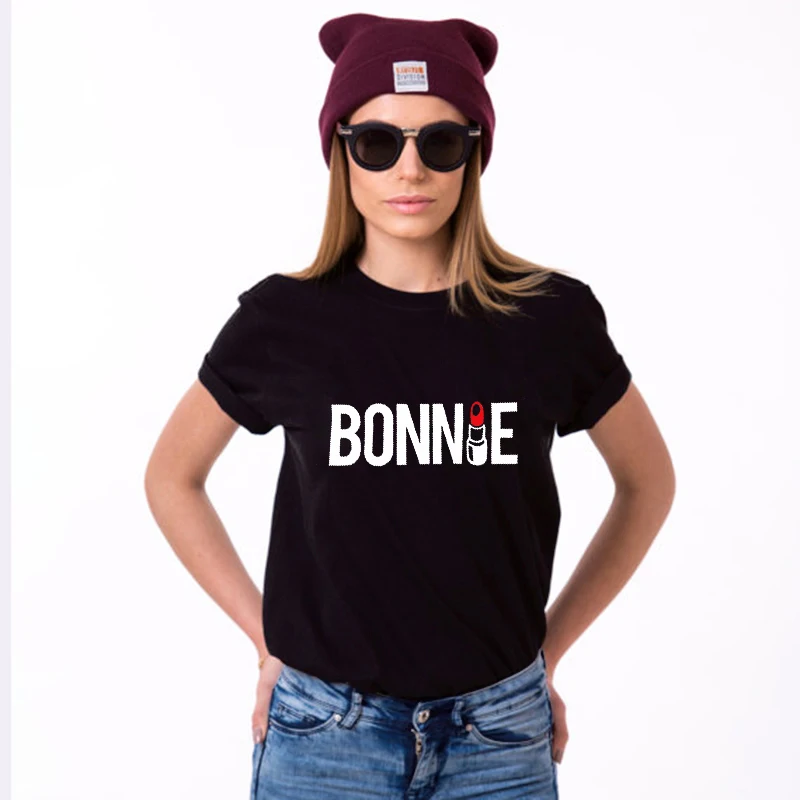 EnjoytheSpirit بوني و كلايد زوجين المحملات قميص هدية مضحك قمصان نوعية جيدة 100% القطن لينة Crewneck قصيرة الأكمام