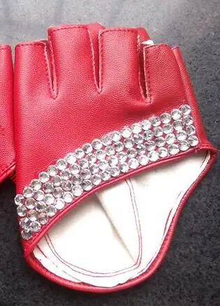 Женская мода половина ладони полу-пальца ПУ кожа стразы перчатки мужские без пальцев хип-хоп личности перчатки «сделай сам» - Цвет: red
