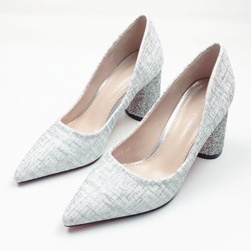 

2018 spring and autumn new fashion pointed shallow mouth shoes small fresh nightclubs high heels female