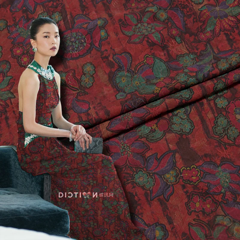 

High-grade heavy silk jacquard inkjet silk brocade fabric 37mm dress cheongsam chinese silk brocade fabric wholesale silk cloth