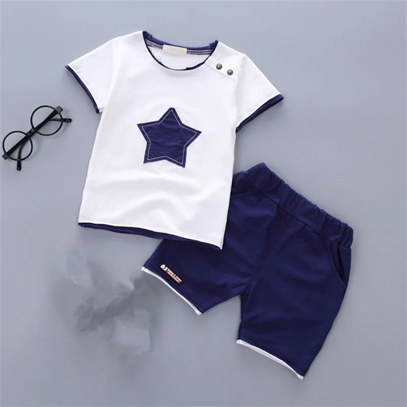 Комплекты летней одежды для маленьких мальчиков топы с короткими рукавами